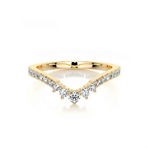 V-Radiance Moissanite Curved Ring