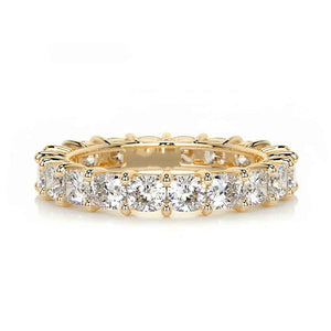 Eternal Star | Moissanite Eternity Ring