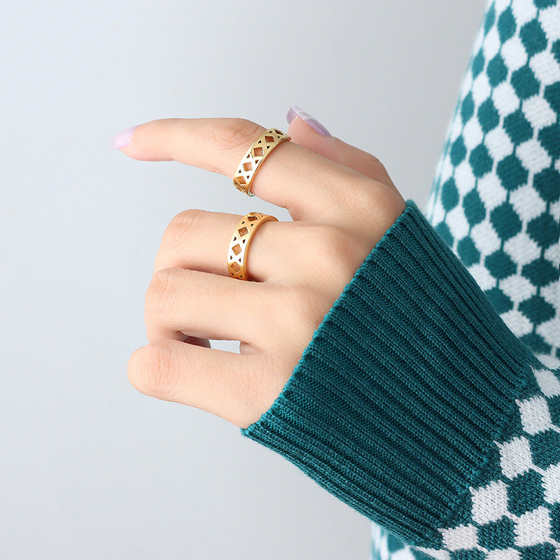 Titanium Steel Ring with 18K Gold Plating, Hollow Out Diamond Shape and Open Design